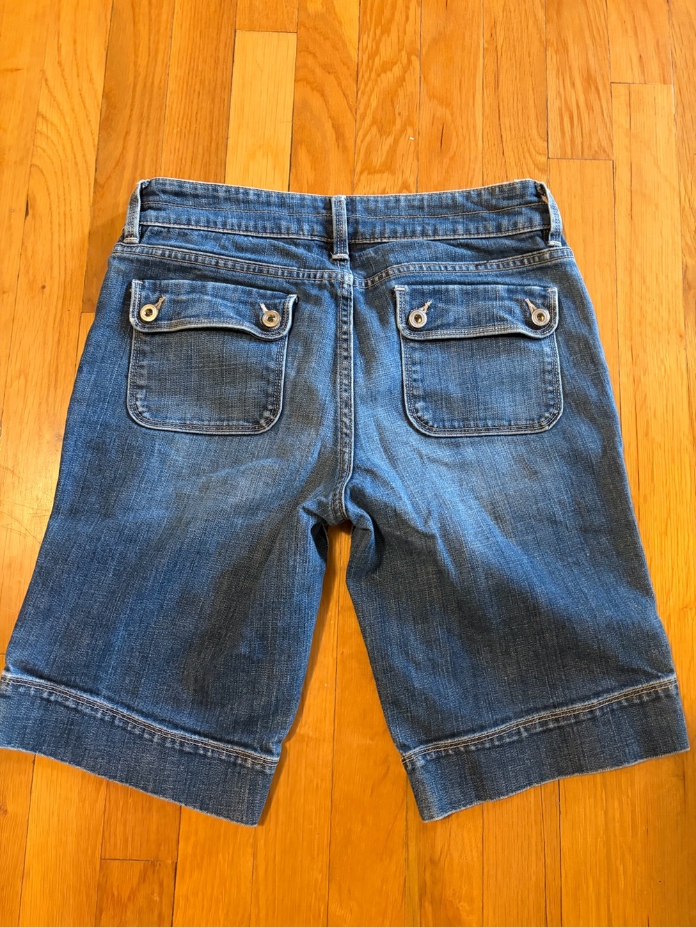 Banana Republic Classic Blue Denim Bermuda Shorts - Picture 3 of 3